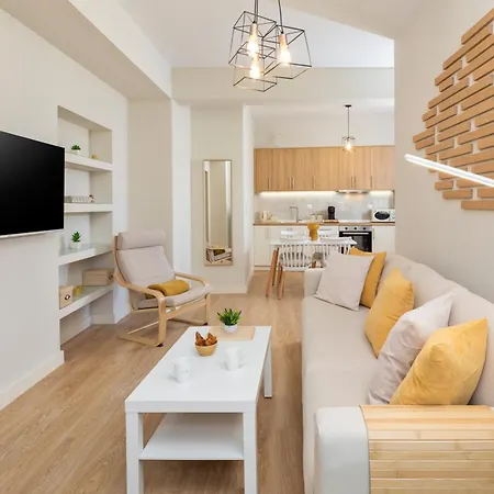Levante Homes * לפקימי